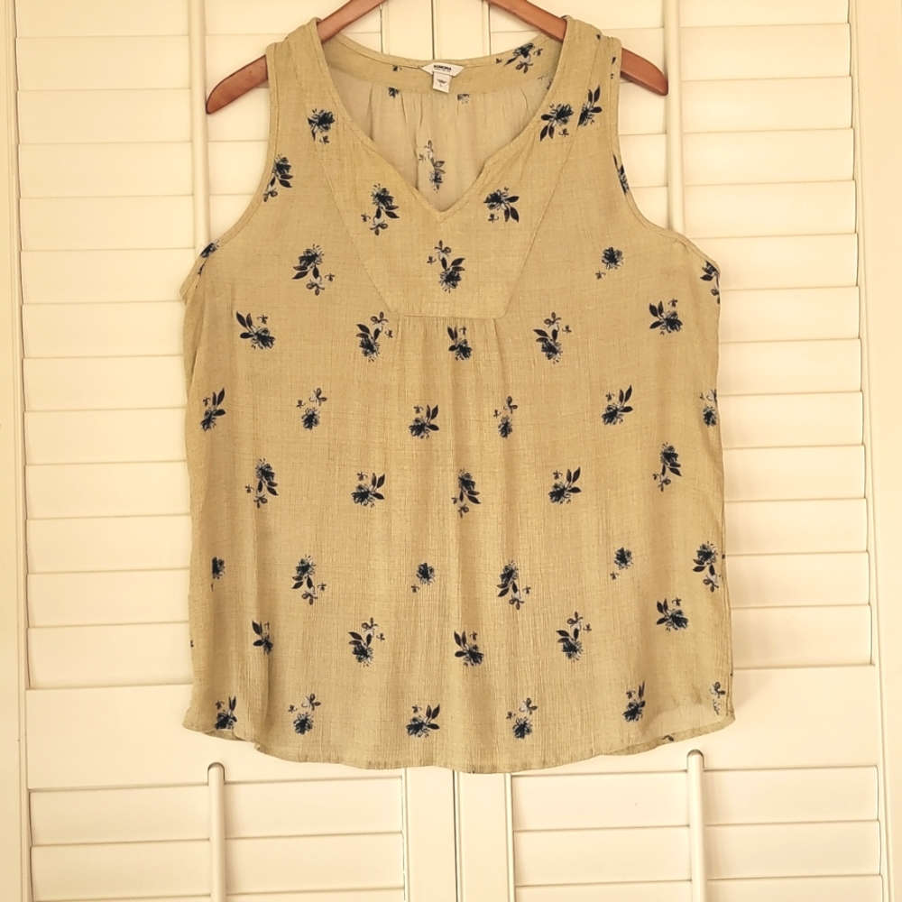 Sonoma sleeveless top size large